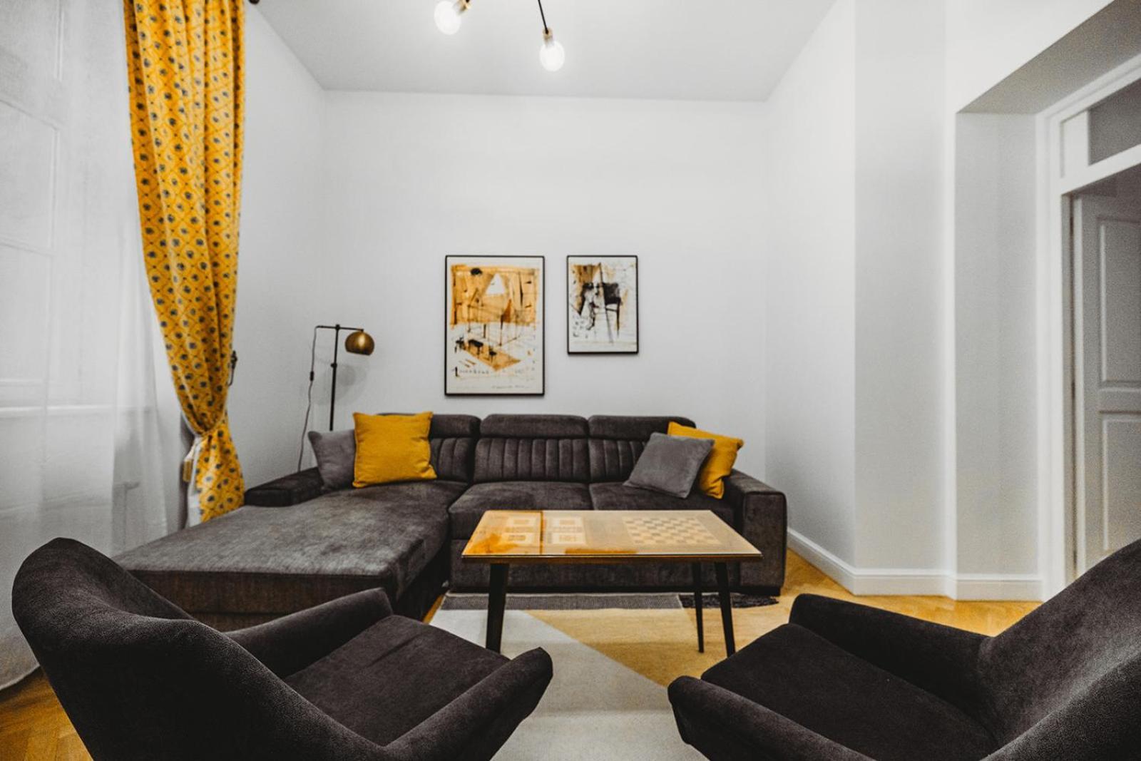 Antique Apartments Old Town Krakow Bagian luar foto